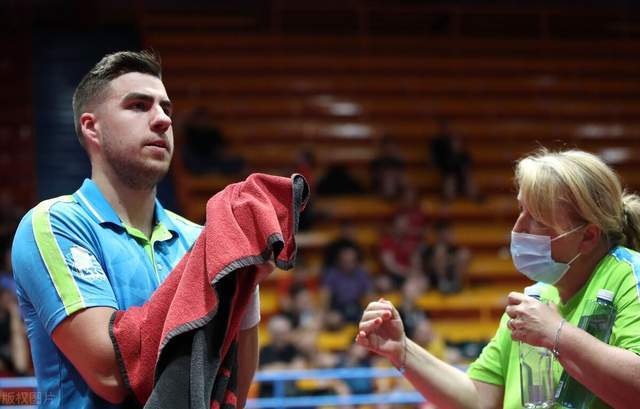 表现虽然稳 表现虽然稳